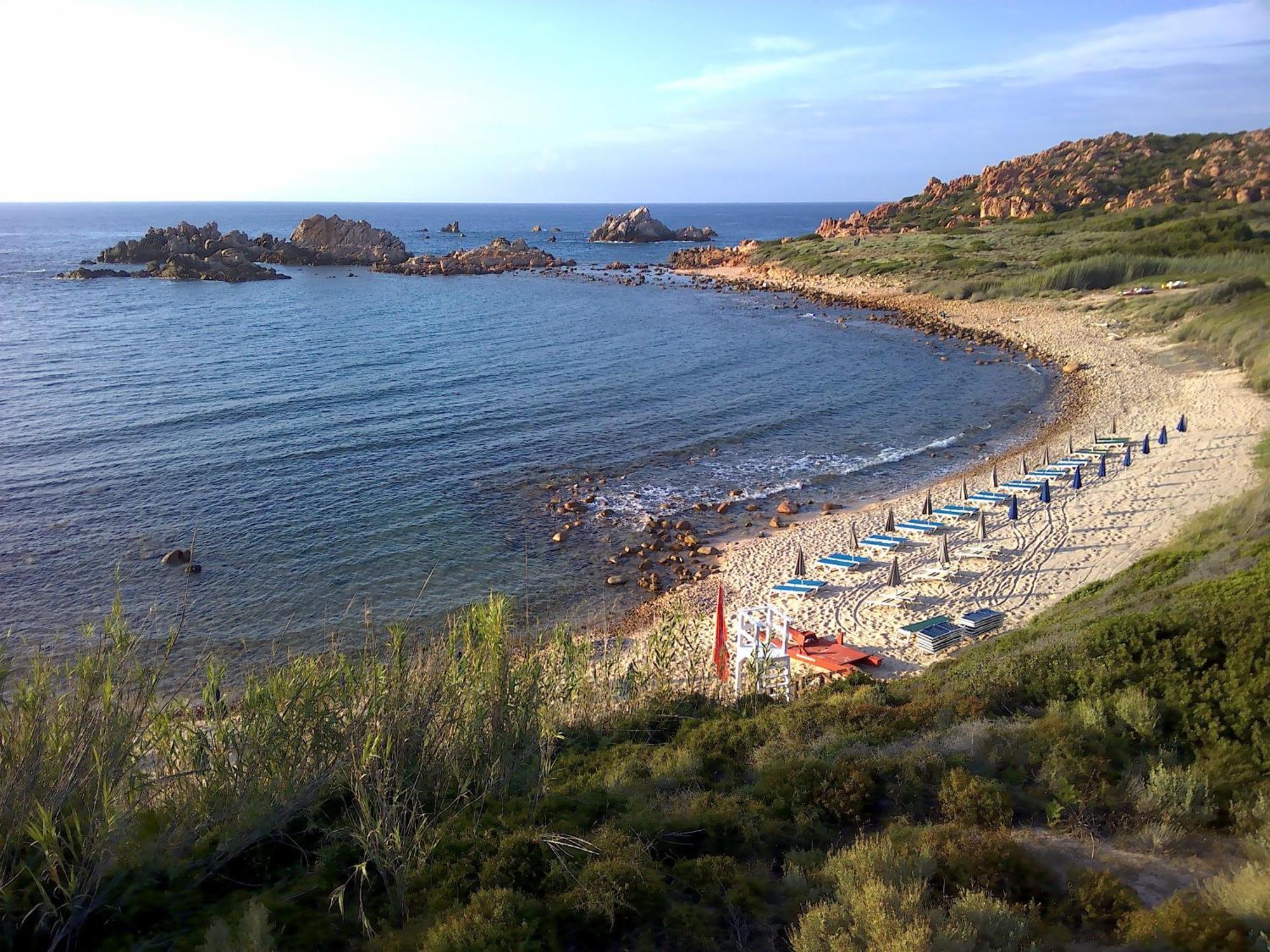Gli Oleandri Di Calarossa - 5M Walk To The Beach 罗萨岛 外观 照片